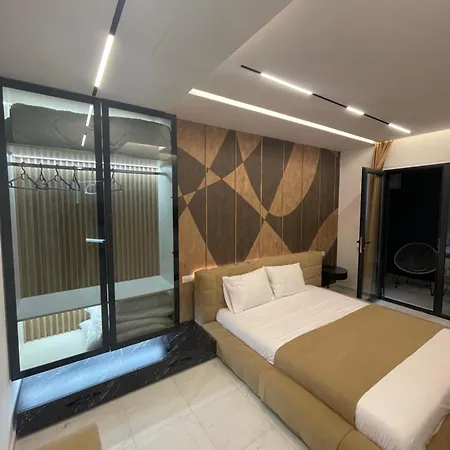Cahani Lux Apartment *