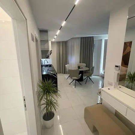 Cahani Lux Apartman