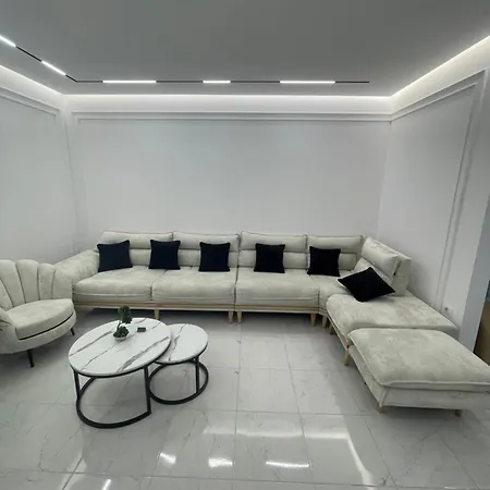Cahani Lux Tirana