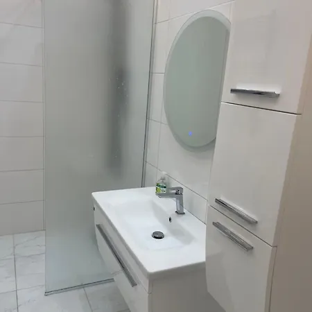 Cahani Lux Apartman *